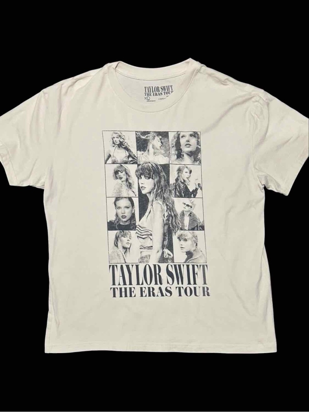 Taylor Swift • Official 2023 Eras Tour Short Sleeve T-Shirt || Large 🫶🏼